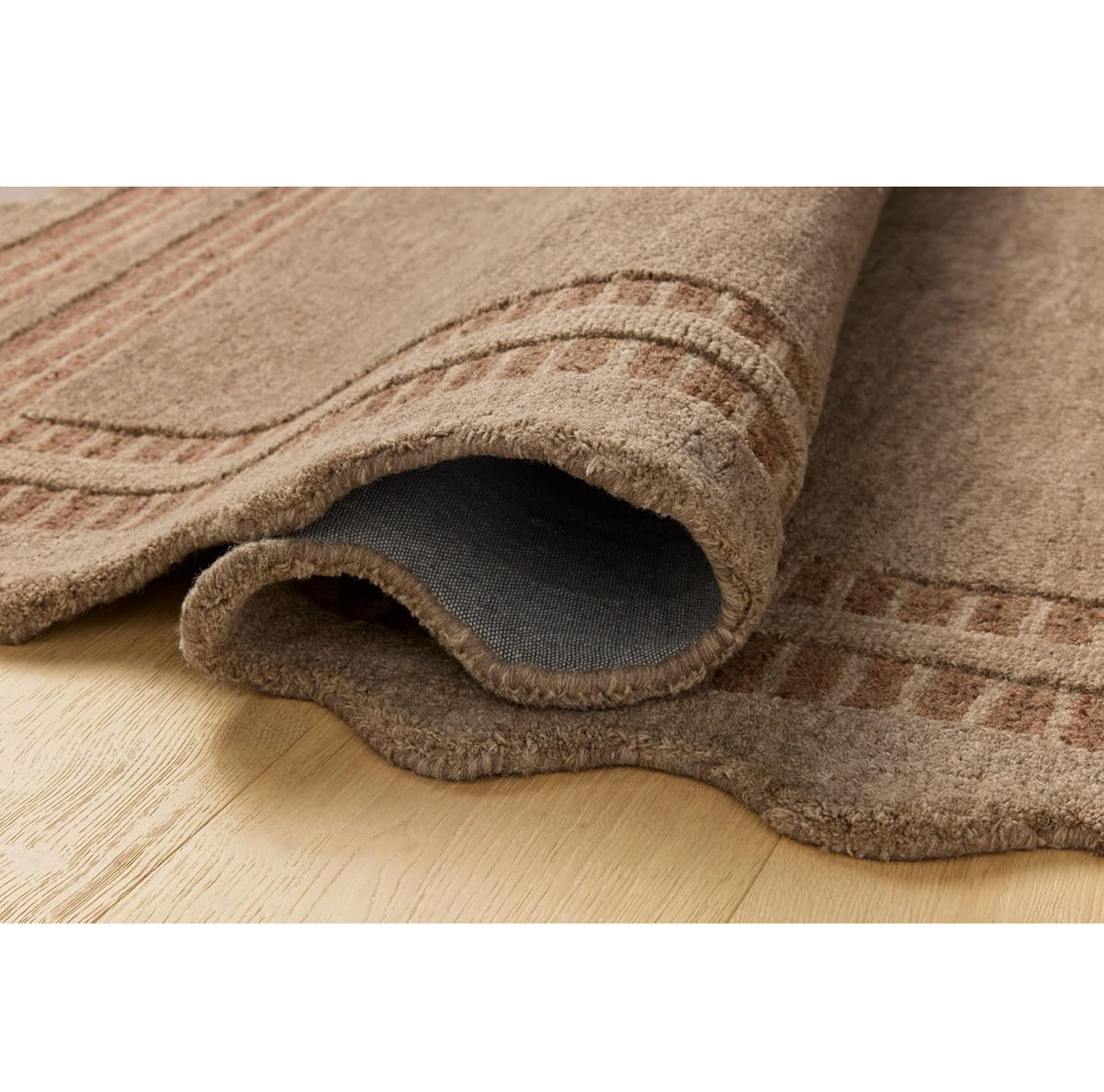 Mocha Scalloped Rug – Final Touch Deco