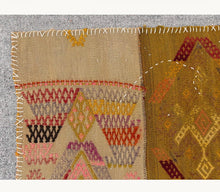 Cargar imagen en el visor de la galería, Efeso Fabric Wall Art
