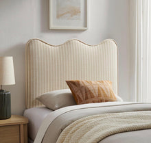 Cargar imagen en el visor de la galería, Martha Headboard
