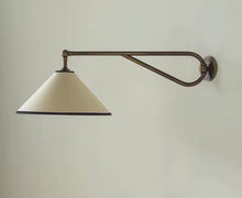 Cargar imagen en el visor de la galería, French Sconce
