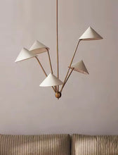 Cargar imagen en el visor de la galería, Tribecca Chandelier
