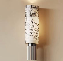 Cargar imagen en el visor de la galería, Marble Sconce
