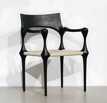 Cargar imagen en el visor de la galería, Gothic Dining Chair
