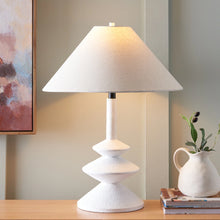 Cargar imagen en el visor de la galería, Jessy Table Lamp
