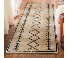 Cargar imagen en el visor de la galería, Boho Jute Runner Rug
