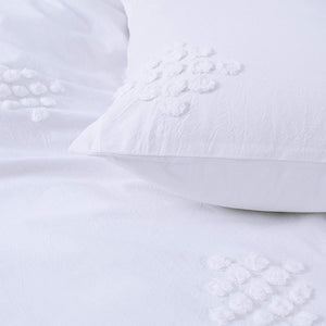 Textured Duvet Set in White