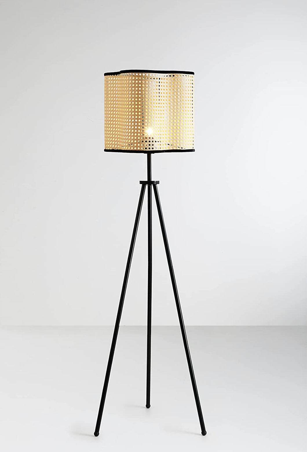 Bohemian Tripod Floor Lamp