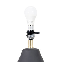 Cargar imagen en el visor de la galería, Black Plaid Table Lamp
