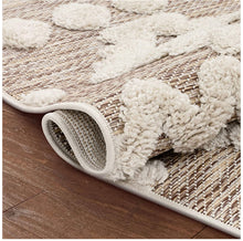 Cargar imagen en el visor de la galería, Beige Well Woven Rug
